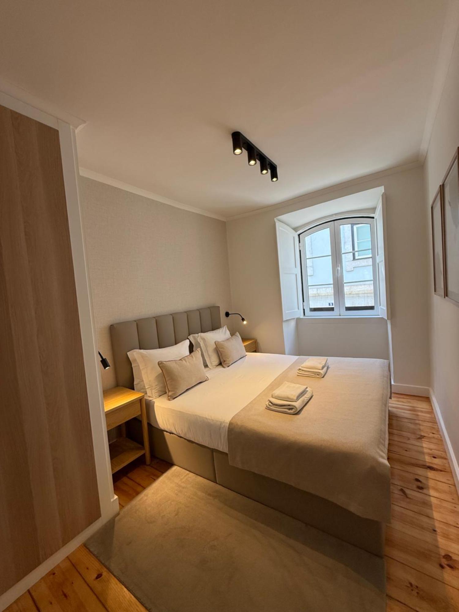 C1 Remodeld Beautiful Charming 2Br Apartment - Bairro Alto 리스본 외부 사진